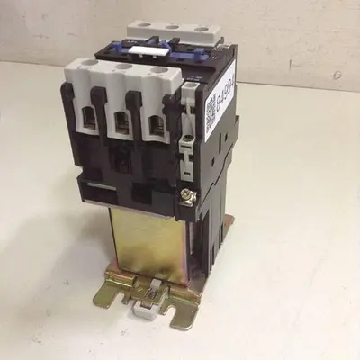 USED TELEMECANIQUE LP1D5011
