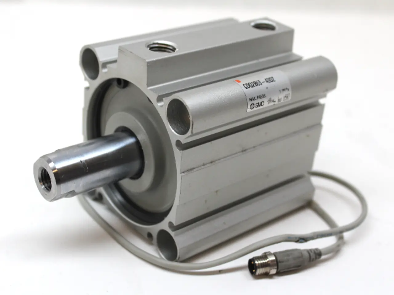 USED SMC CDQ2B63-40DZ