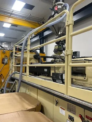 2010 HUSKY H500 RS 95/85 Horizontal Plastic Injection Molding Machines | JYC MACHINERY (8)