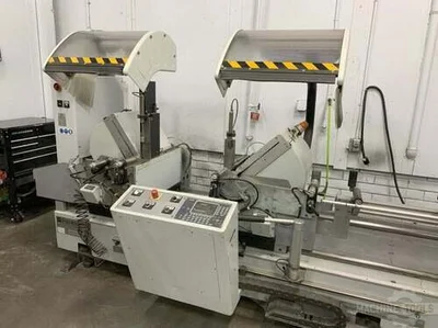 USED 2010 FOM BLITZ