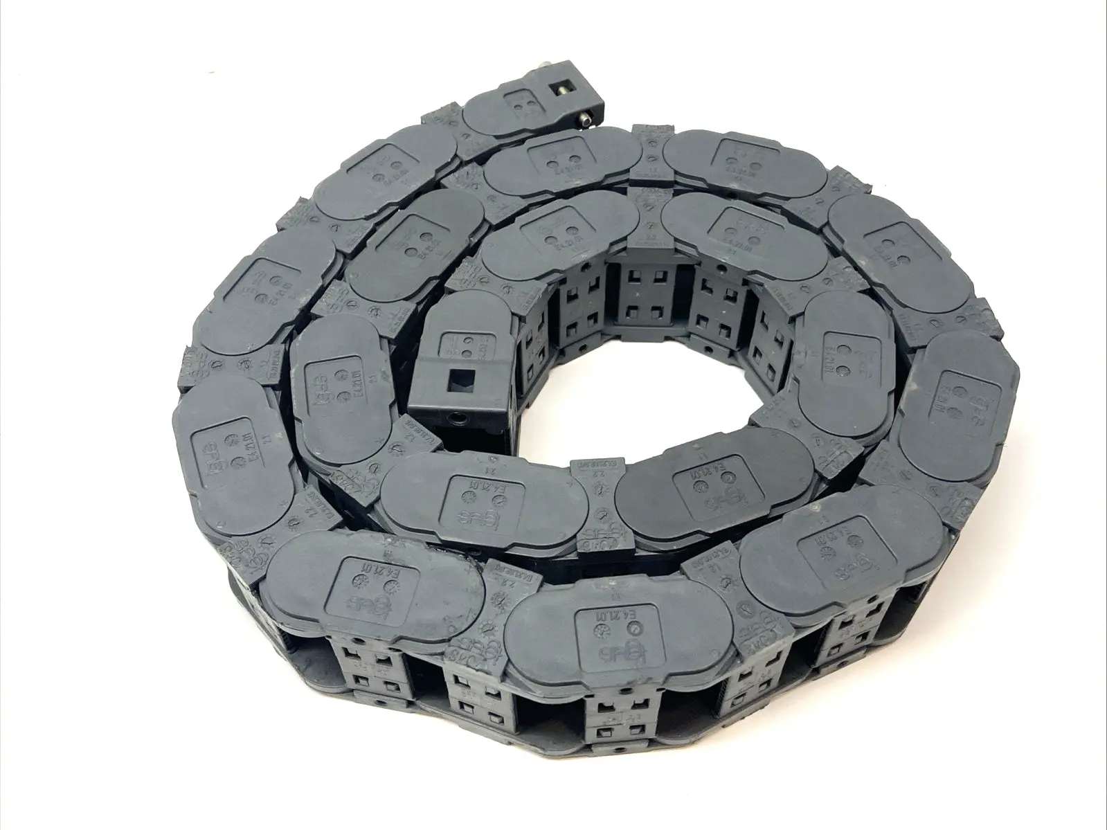 Used igus Cable Carrier Energy Chain 17 LINKS 3-3/4FT Cable & Wire Michigan US | Maverick Industrial Sales #1454396
