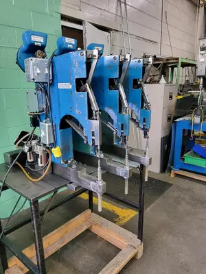 Used MILFORD 56 3-HEAD Riveters CA | B & B RIVET MACHINE #1418505