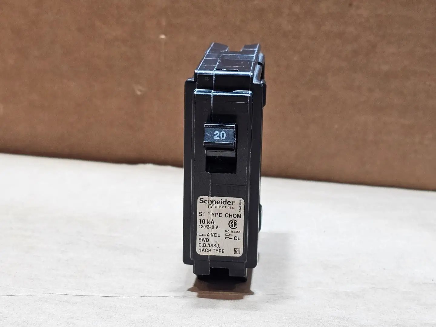 USED SCHNEIDER ELECTRIC CHOM120