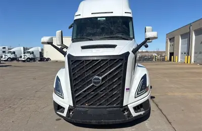 Used VOLVO VNL64T860 Conventional trucks Illinois US | Mitsubishi HC Capital America #1362662