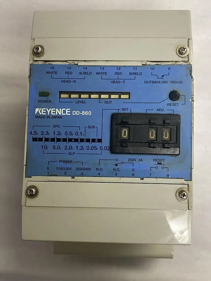 USED KEYENCE DD-860