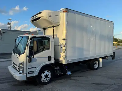 Used 2019 ISUZU NQR Reefer Trucks Florida US | Truck and Van Outlet #1509201