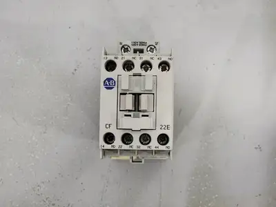USED ALLEN-BRADLEY 700-CF220