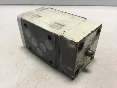 USED NACHI ZD-G03-H3Z-TB-8956A