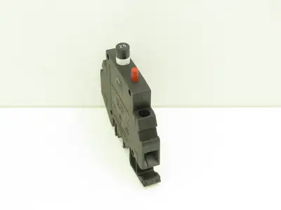 Allen Bradley 1492-GH025 Mini Circuit Breaker 2.5 Amp 1-Pole 250VAC Lot of 8
