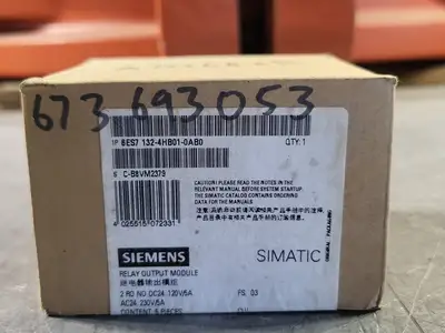 NEW SIEMENS 6ES7 132-4HB01-0AB0