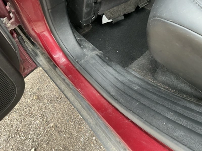 USED 2019 JEEP CHEROKEE