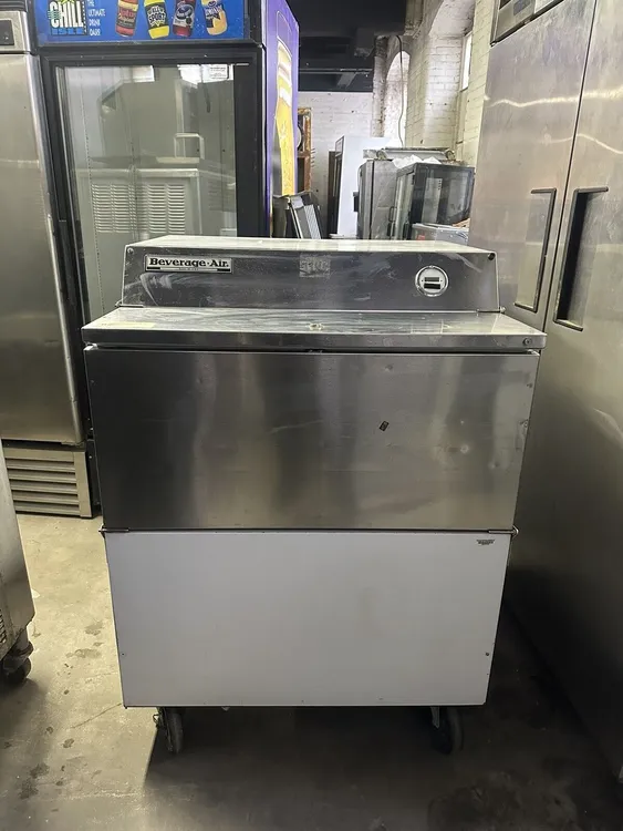 Used _UNKNOWN_ SMF34 Refrigerators | Grocery Equipment Sales #1066342
