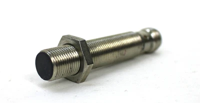 USED Balluff BES0060 / BES M12MI-PSC20B-S04G