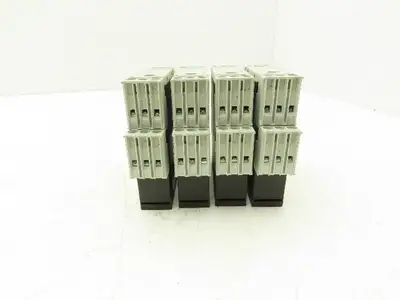 Siemens 3RK1200-0CE00-0AA2 Digital Safety Relay Input Output Module Lot of 4