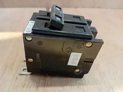 Used CUTLER-HAMMER BA250 Switchgears British Columbia CA | Lenmark #1438399