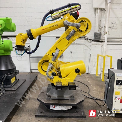 FANUC R-2000iC/210F Robot w/ R30iB Plus – NEW! NEVER PUT INTO PRODUCTION