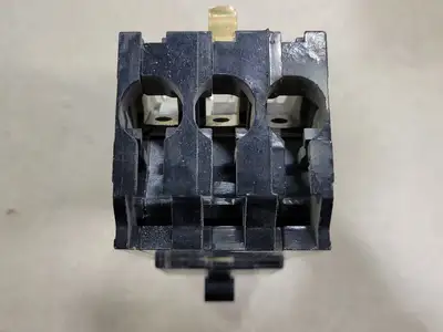 USED SQUARE D Q1370