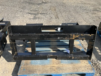 Used WOLVERINE PFF2-13-45W PALLET FORK FRAME 2 Pallet Forks Michigan US | Miedema Asset Management Group #1468775