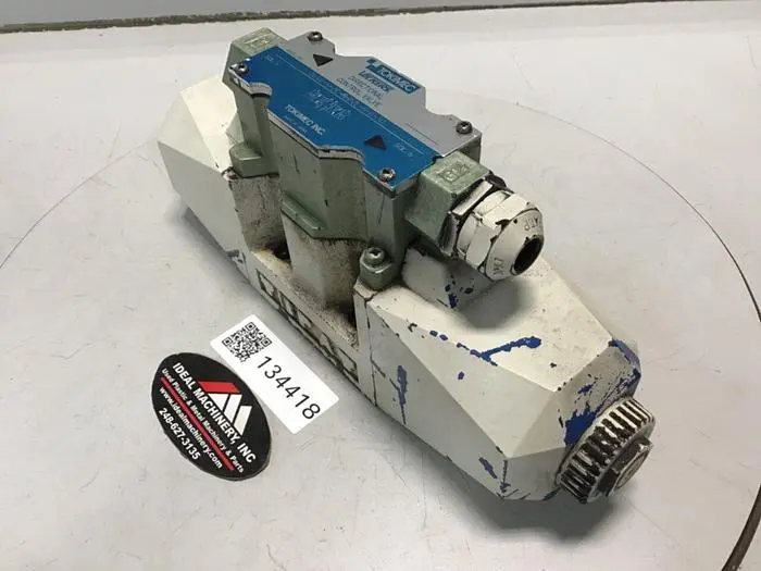 Used VICKERS DG4V-5-2C-M-P7L-H-6-30 Valves/Fittings Michigan US | Ideal Machinery #582103