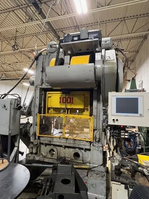 1966 MINSTER P2-100-48-31 Straight Side Double Crank Press | Universal Press & Machinery (UPM) (4)