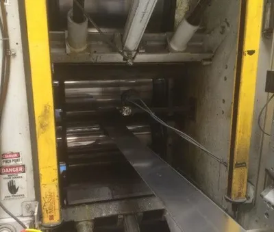 WATERBURY FARREL 16" x 28" x 24" 4 HI REVERSING ROLLING MILL (14690) ROLLING MILLS, 4-HI | Machinery International LLC (2)