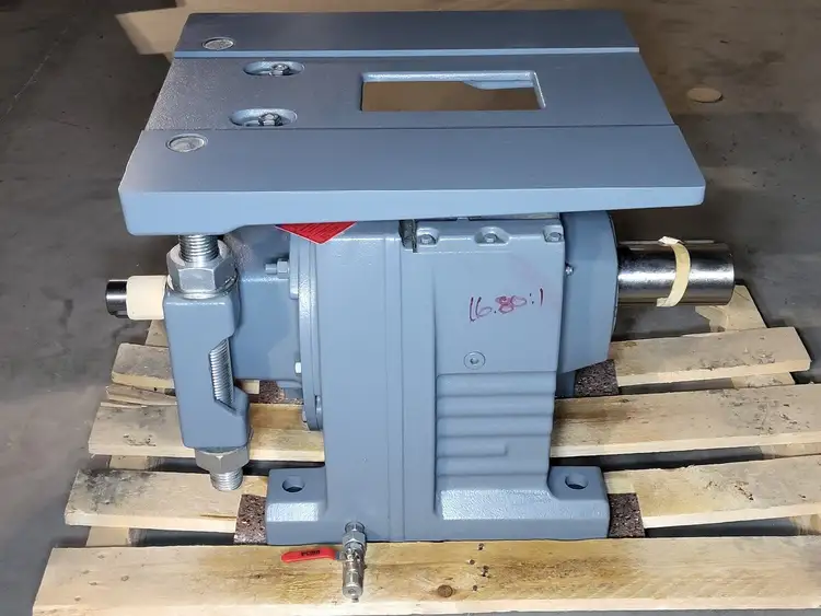 New | in-Stock SEW-EURODRIVE R137 AD7/P Gearboxes British Columbia CA | Lenmark #268269