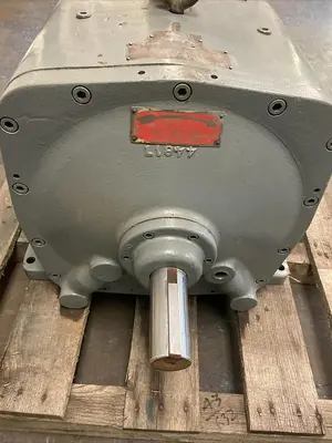 USED OIL GEAR DH-3525
