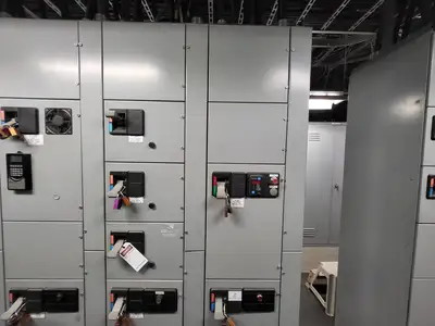 Five Star Double-Sided Motor Control Center (MCC), 600V max., 1000A