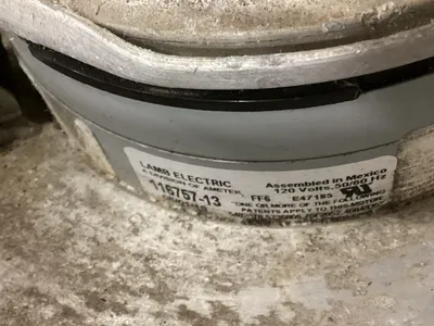 Pneu-Con Plastic Pellet Self-Contained Filter Vacuum Loader