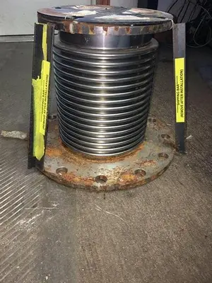 Used HM HOSE MASTER HM HOSE MASTER EXPANSION JOINT - 522532 Plumbing Equipment Pennsylvania US | East West Machinery & Drilling #1416412