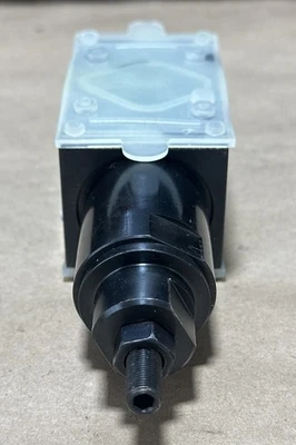 NEW Vickers DGMX2-3-PP-BW-S-40
