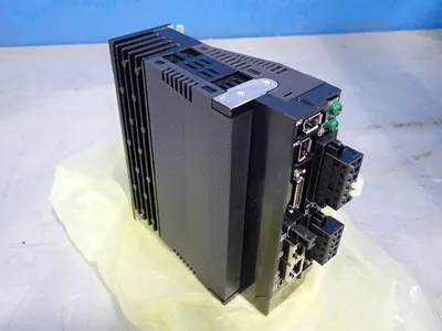 NEW OMRON R88DKN04HECTL