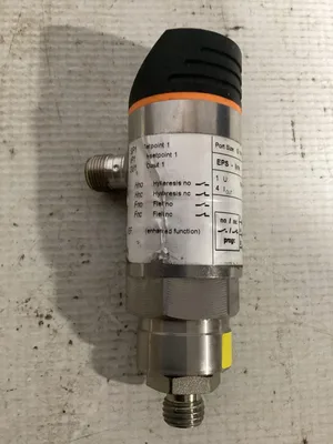 IFM Electronics PN5004 Pressure Sensor