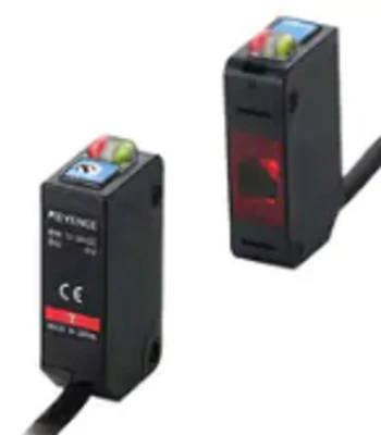 Keyence PZ-M51 Square Transmissive Cable Type, NPN [New]