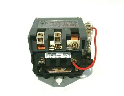 NEW FURNAS 40FP32AF CONTACTOR 3 PHASE SIZE 2