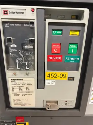 Magnum DS Power Distribution Center (PDC) Switchgear 4000 Amp Main 600 Volts