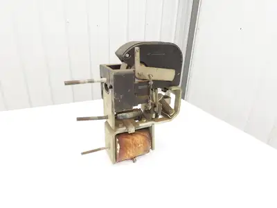 Westinghouse M-501 DC Contactor 300 Amp 600VDC Normally Closed 1745838 Coil