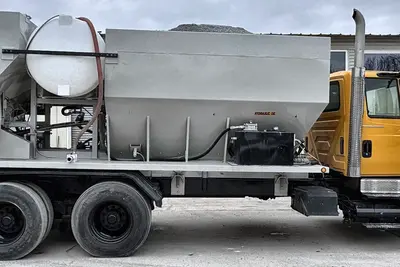 Used 2004 INTERNATIONAL 7400 Concrete Mixer Trucks New Jersey US | Proxy Equipment #1383073
