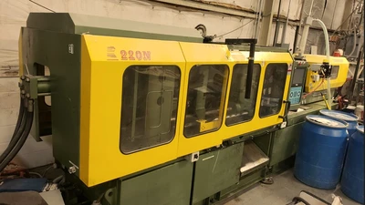 USED 2012 HUARONG      TAIWAN HUARONG      HR 220N