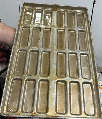 American Pan Hot Dog Pan Bun Pans | Envoy Equipment LLC (1)