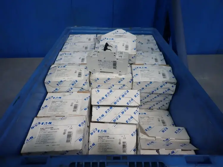 Used EATON FAZC2 / 2NA Circuit Breakers | HGR 24 #731899