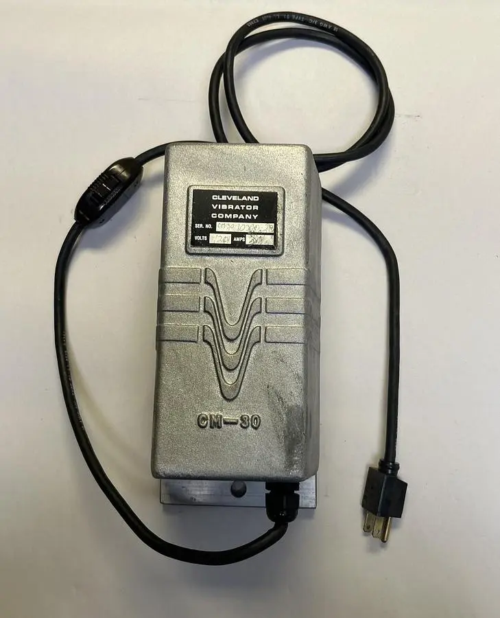 USED CLEVELAND VIBRATOR COMPANY CM-30