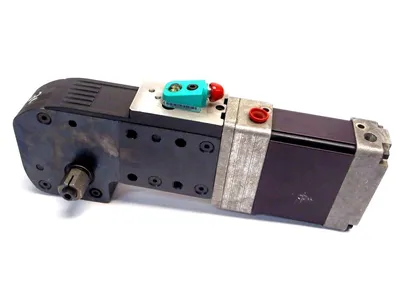 EC63D-A-1-0-D-30-1-0 / NBN2-F48-E8-V1 | Norgren EC63D-A-1-0-D-30-1-0 Power Clamp / Pepperl + Fuchs NBN2-F48-E8-V1 Sensor - Used