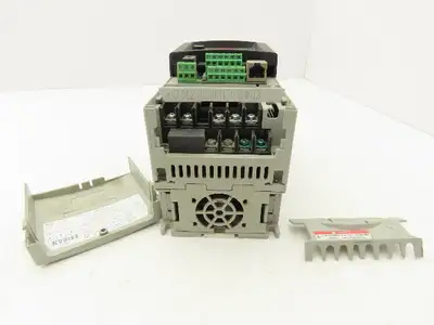 Allen Bradley 22A-A8P0N114 PowerFlex 4 Variable AC Drive VFD 2Hp 240V 1PH Input
