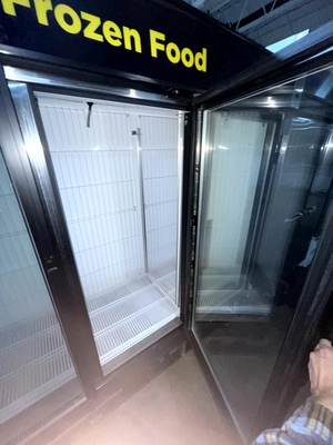 72-0453 True GDM-72F-LD 3-Door Self Contained Freezer