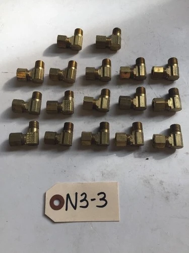 *New* 1/4" X 1/8"  Male Elbow Extruded (Lot Of 17) *Warranty*Fast Shipping*