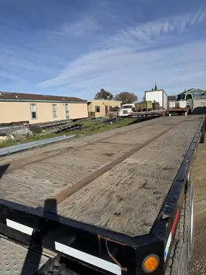 USED 1970 UTILITY 40 FT