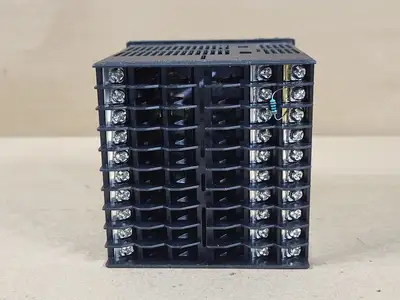 USED YOKOGAWA UT351