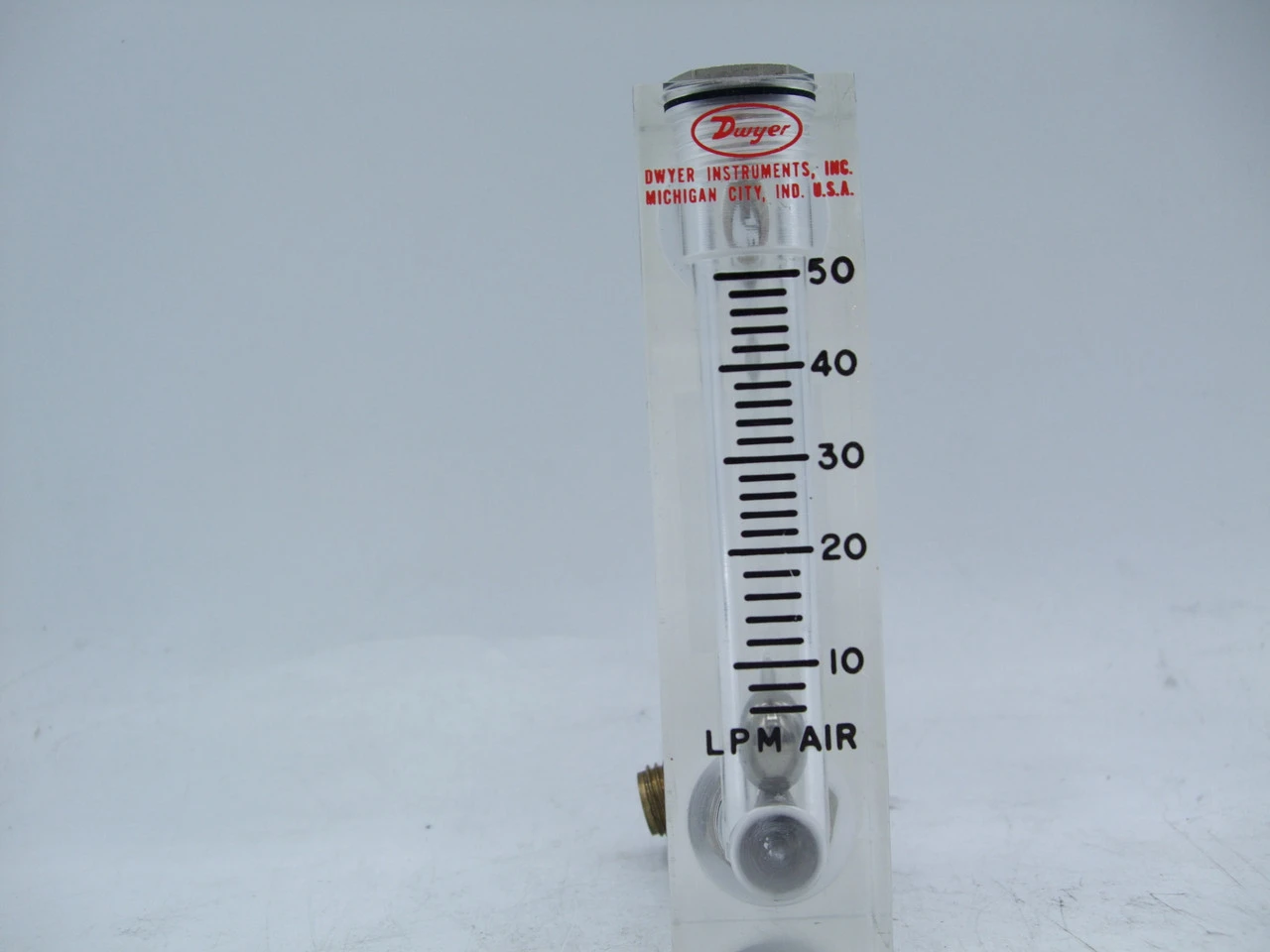 USED DWYER INSTRUMENTS VFA-26