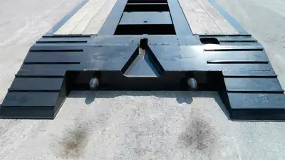 New | in-Stock 2027 PITTS LB55-22DC Lowboy Trailers Tennessee US | LMI Tennessee LLC #1505023